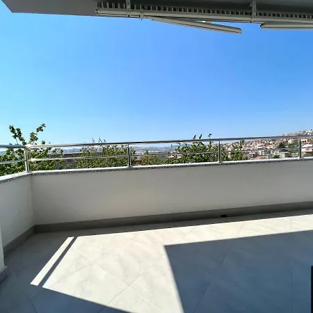 Apartman Solin 1, Parking Exterior photo