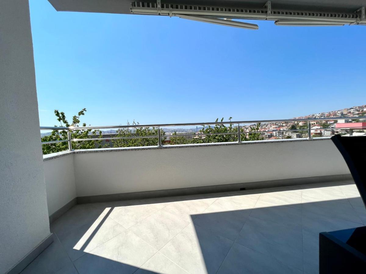 Apartament 1, Parking *